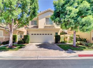 33 Santa Cruz Aisle, Irvine, CA 92606