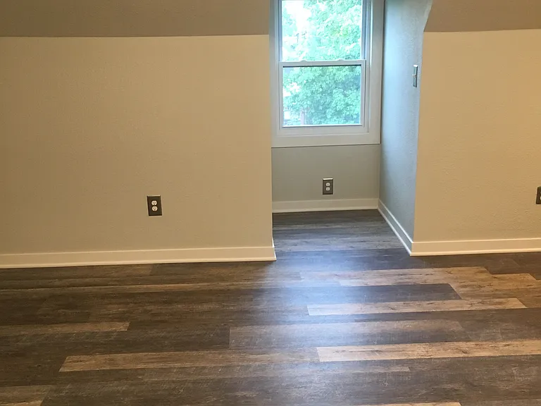 1629 Denniston St #3 — Photo 2