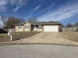 219 Dixie Ave, Clever, MO 65631