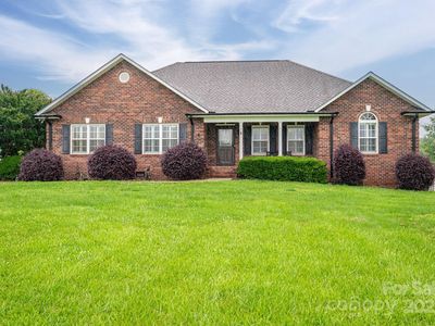 2817 Long Cir #1, Iron Station, NC, 28080
