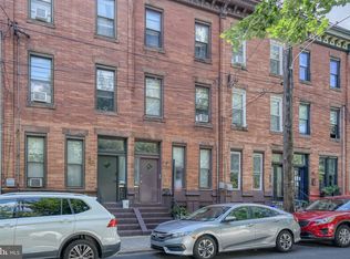 1632 S 4th St FLOOR 3, Philadelphia, PA 19148