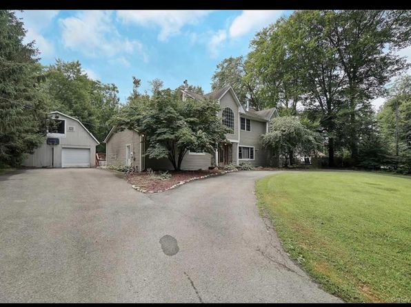 7 Shannon Ln