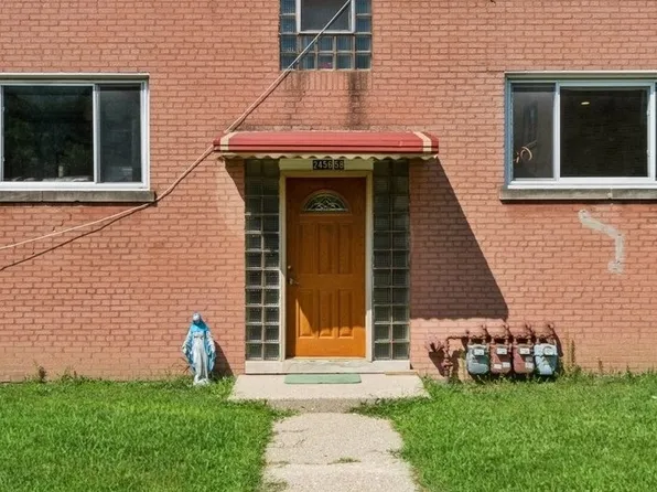 2456 W Berwyn Ave #1E, Chicago, IL 60625