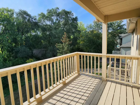 1560 Wheelock Ln APT 305, Saint Paul, MN 55117