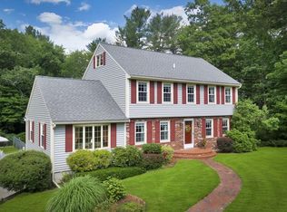 280 Primrose Hill Rd, Dracut, MA 01826