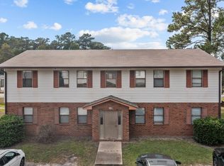 109A Ravenwood Dr, Jacksonville, NC 28546
