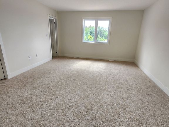 5th image of 1960 Evans Blvd #151