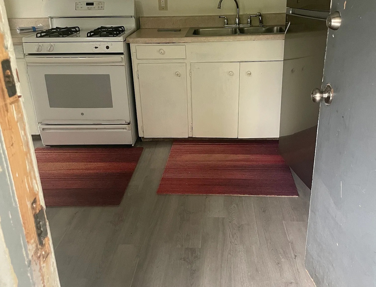 54 Park St — Photo 3