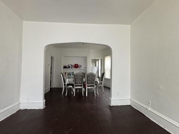 milwaukee-wisconsin-448377875 picture