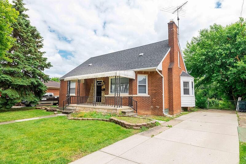 1st image of 1087 Cloverlawn Blvd