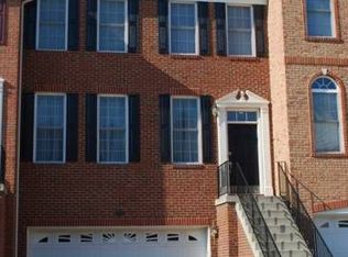 42913 Overly Sq, Chantilly, VA 20152