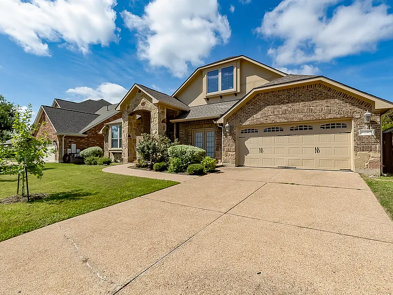 2905 Portulaca Dr — Photo 3