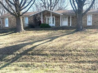 117 Ridgeview Dr, Willard, MO 65781