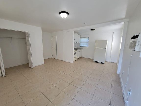 2nd image of 1853 NW 5th St #2