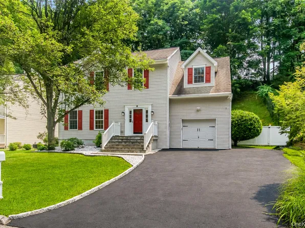 66 Valley View Road, Cortlandt Manor, NY 10567