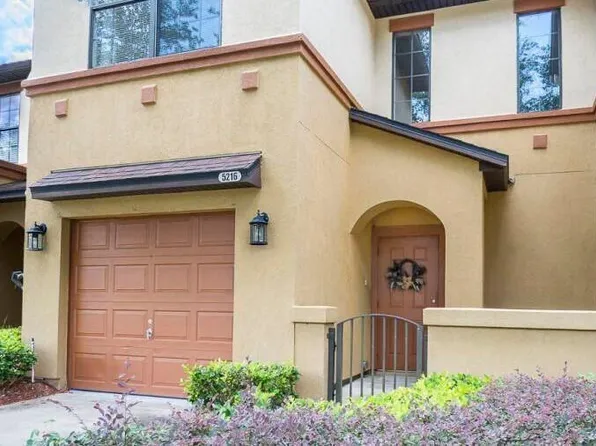 5216 Brighton Park Ln, Jacksonville, FL 32210