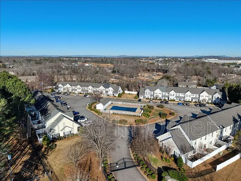 48 Ridgestone Cir — Photo 19