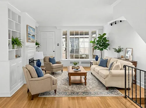 2420 I St NW Photo 1