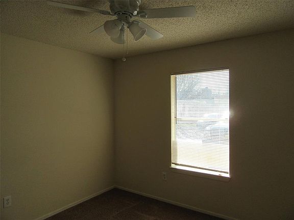 5th image of 1617 Windsong Ln