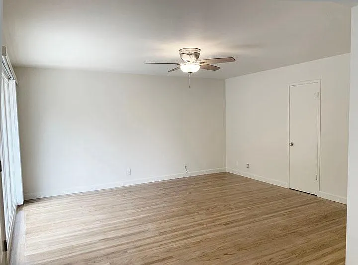 2412 Palmetto Ave #1 — Photo 4