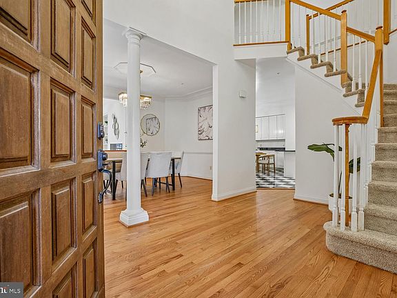 5th image of 7940 Turncrest Dr