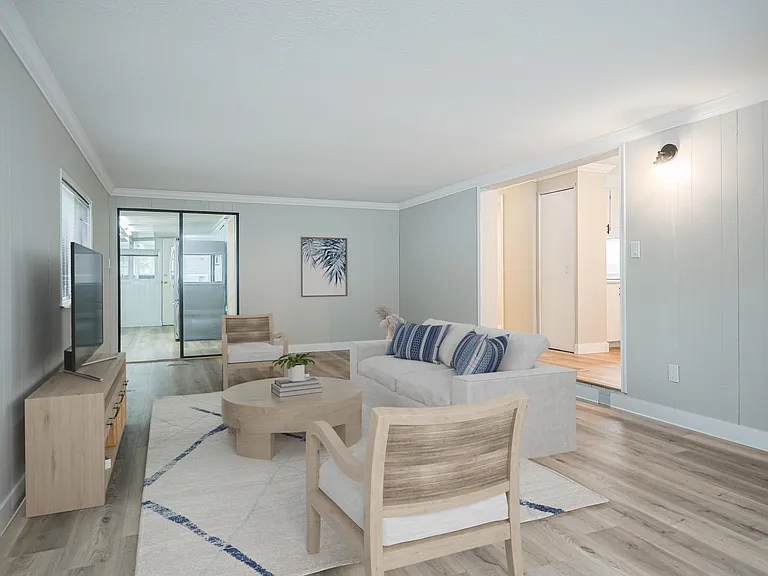 24330 Fraser Hwy #61 — Photo 6