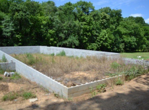 2nd image of 425 Baugh Hollow Ln