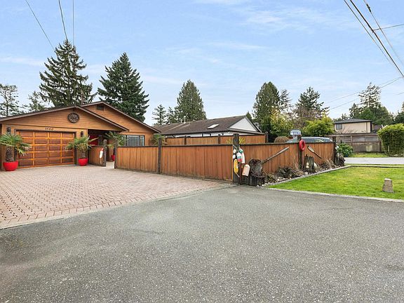 2nd image of 1660 Braid Rd