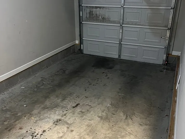 736 Village Creek Dr — Photo 18
