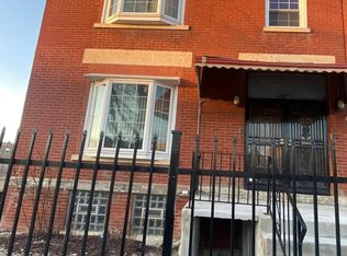 2726 W Jackson Blvd, Chicago, IL 60612