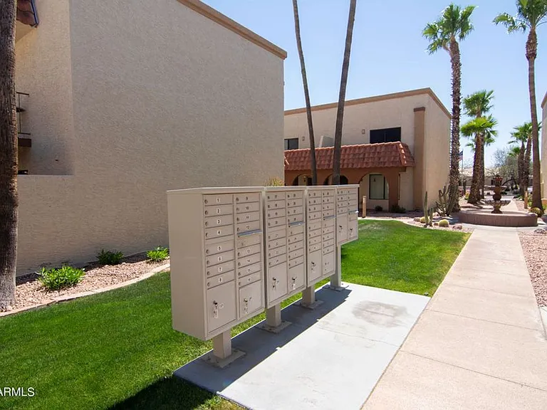 16510 E Palisades Blvd #6 — Photo 20