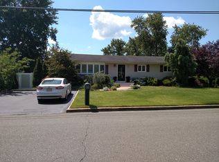 27 Laurelton Ave, Jackson, NJ 08527
