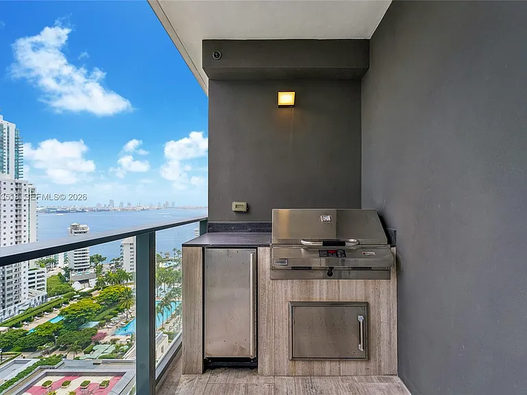 1451 Brickell Ave #2306 — Photo 3
