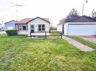 7430 Jones Rd, Jackson, MI 49201