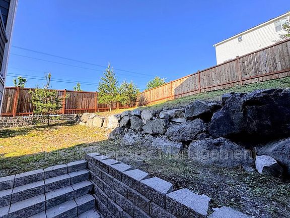 5th image of 10001 Kings Landing Ave NW