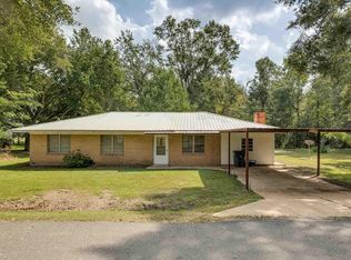197 Elm St, Gilbert, LA 71336