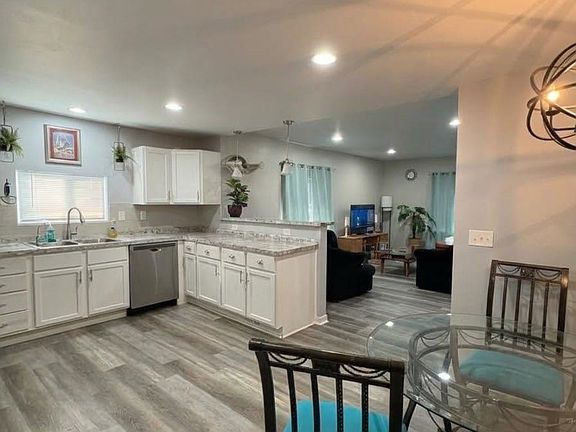 3rd image of 1255 Brabbs St