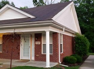 7347 Fox Hollow Way, Louisville, KY 40228
