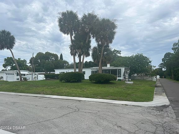 3rd image of 705 Niver St