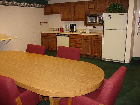 3rd image of 820 Southview Blvd