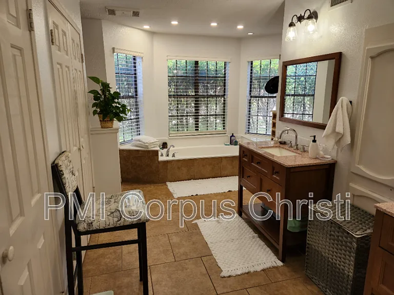 4133 River Hill Dr — Photo 15