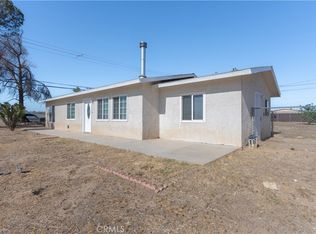 11314 Mariposa Rd, Hesperia, CA 92345