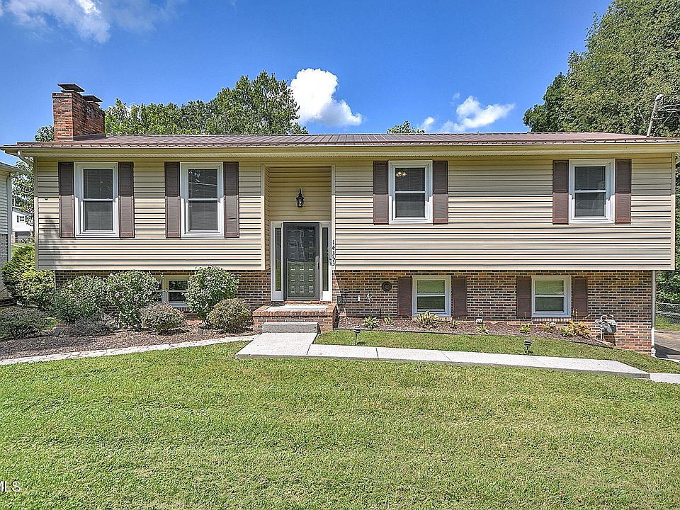 1st image of 14353 Heather Dr