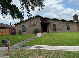 14243 Lourdes Dr, Houston, TX 77049