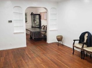 82-18 165th St #82-18, Jamaica, NY 11432