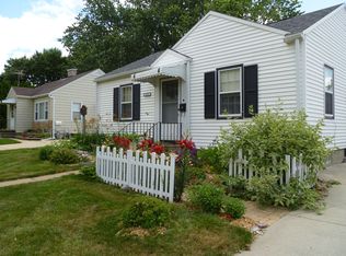 1150 Glenny Ave, Waterloo, IA 50702