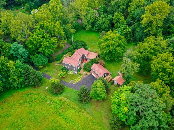 560 Richmond Rd, Amissville, VA 20106