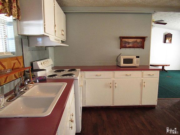 5th image of 1168 Ivester Court NE