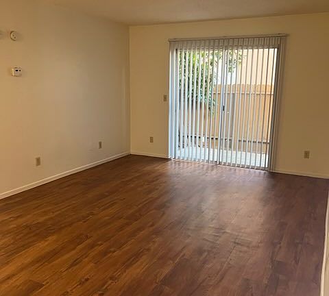 2nd image of 2750 N Tucson Blvd #2206