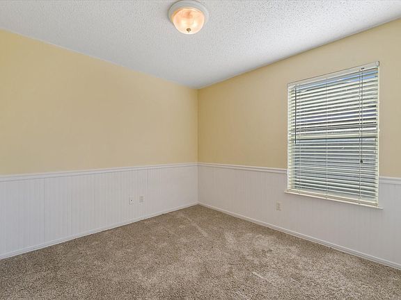 4th image of 2312 Corral Dr